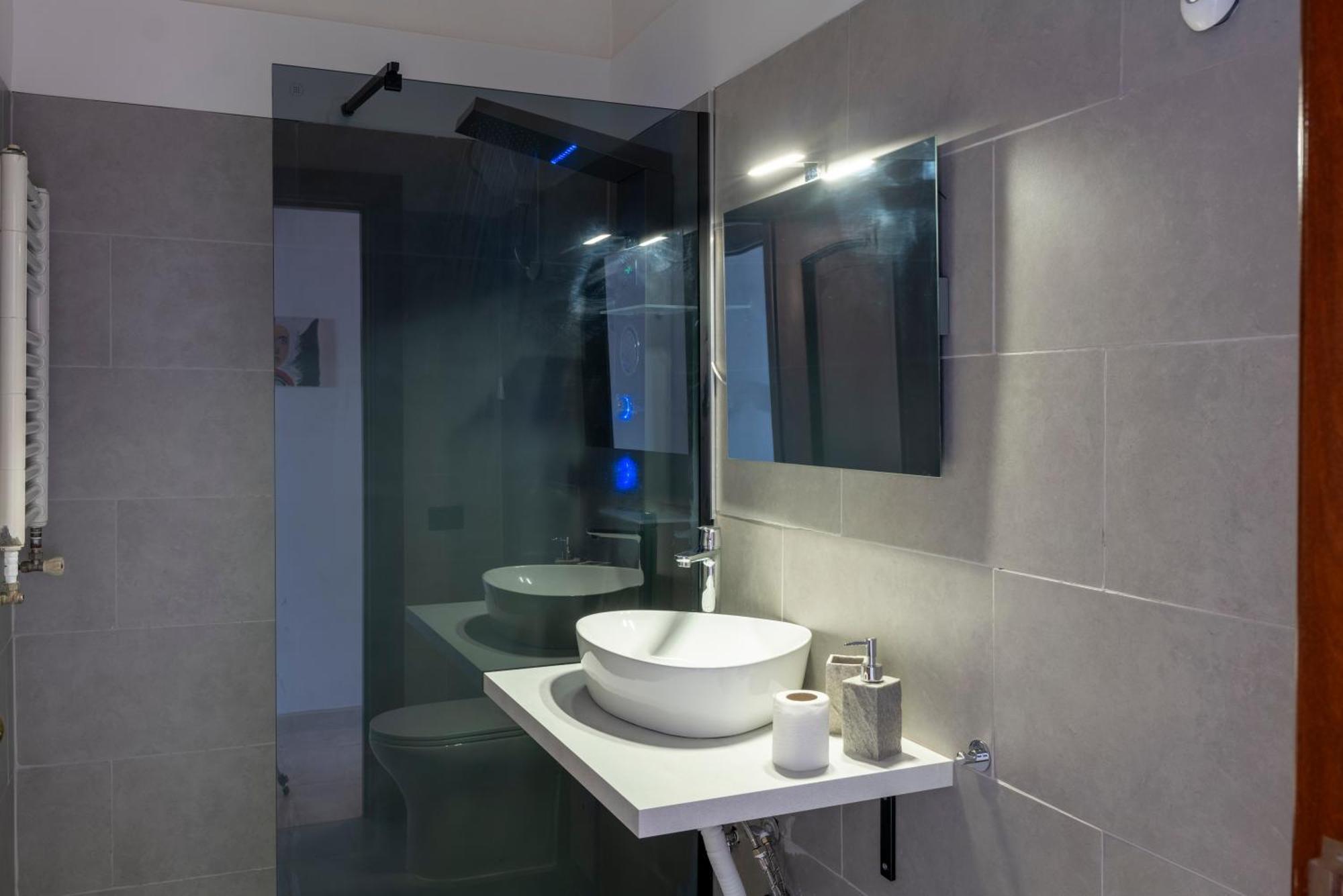 Saba'S House Apartment Napoli Ngoại thất bức ảnh