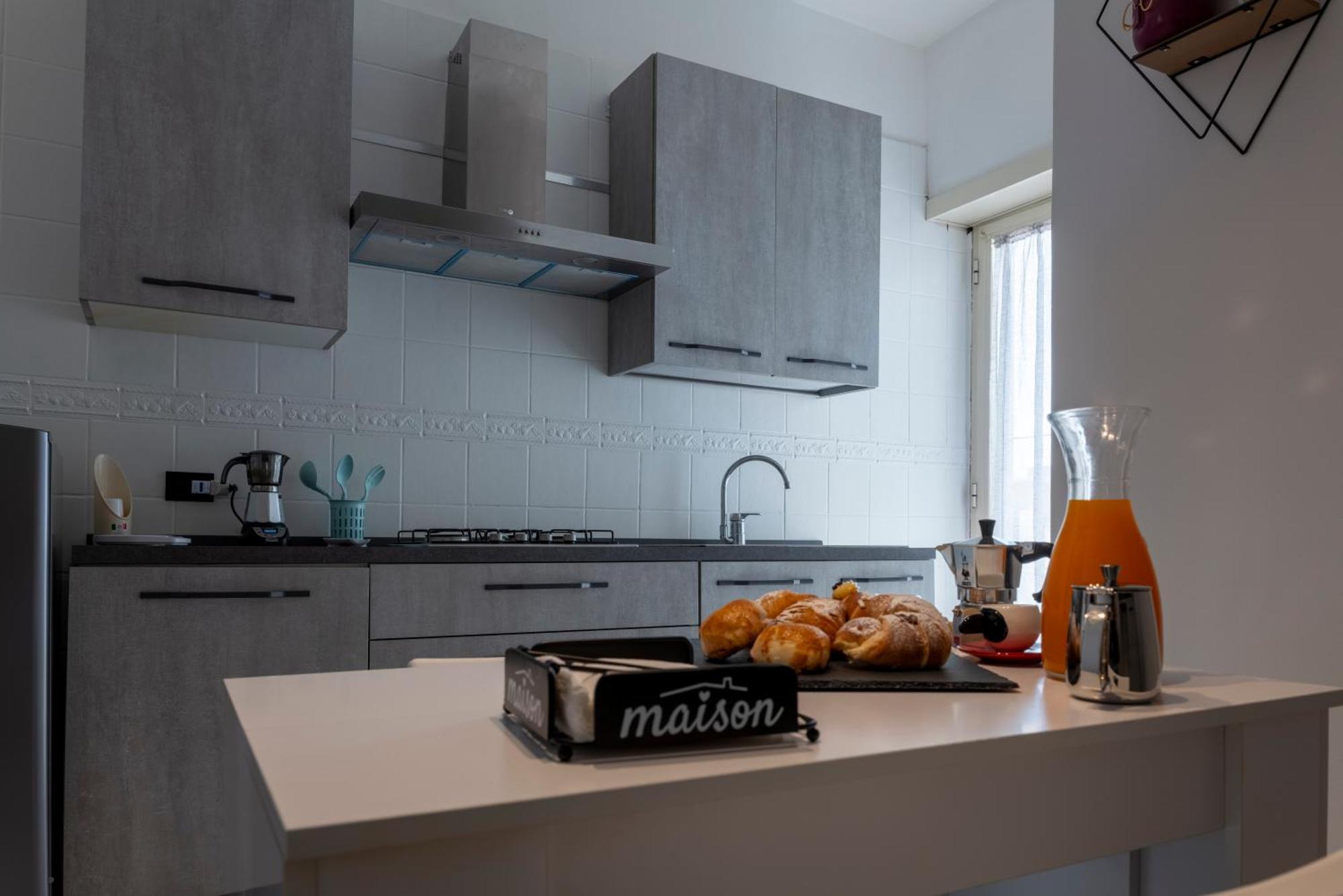 Saba'S House Apartment Napoli Ngoại thất bức ảnh